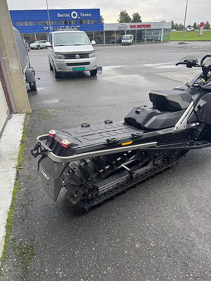 Lynx Brutal RE 900 ACE Turbo R 4 of 9