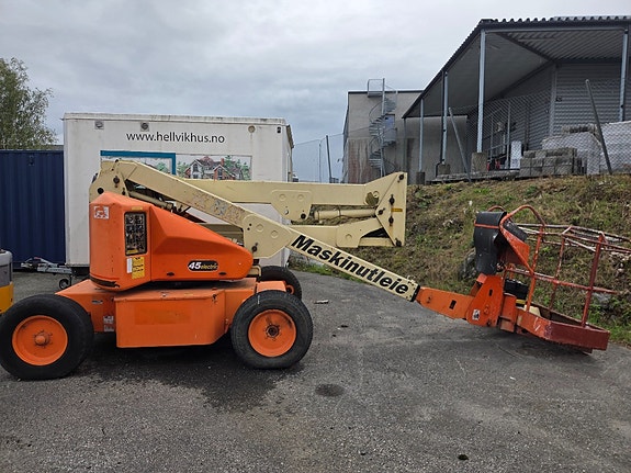 JLG 45E 3 of 5