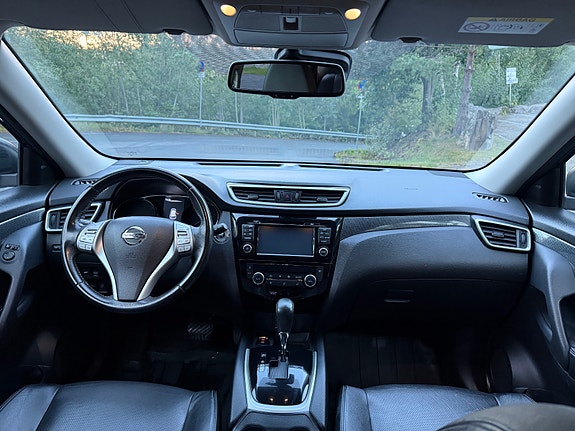 Nissan X-Trail 18 of 30