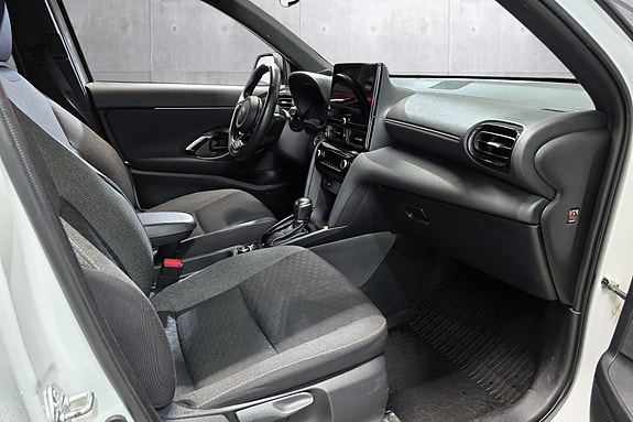 Toyota Yaris Cross 12 of 20