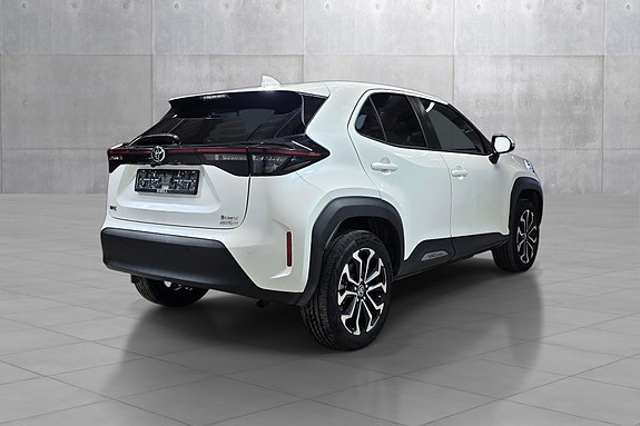 Toyota Yaris Cross 3 of 20