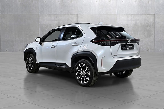 Toyota Yaris Cross 4 of 20