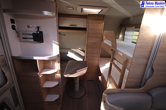 Knaus 650 FDK 19 of 21