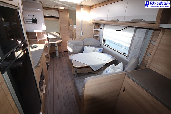 Knaus 650 FDK 15 of 21