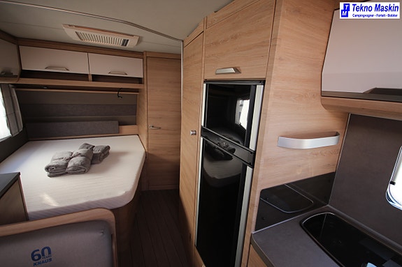 Knaus 650 FDK 8 of 21