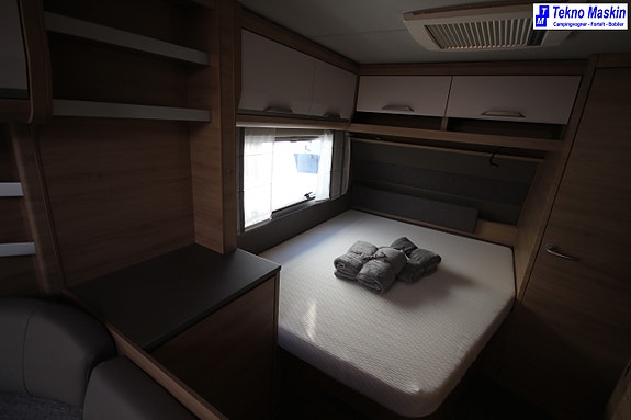 Knaus 650 FDK 16 of 21