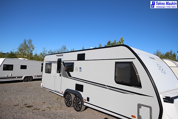 Knaus 650 FDK 2 of 21