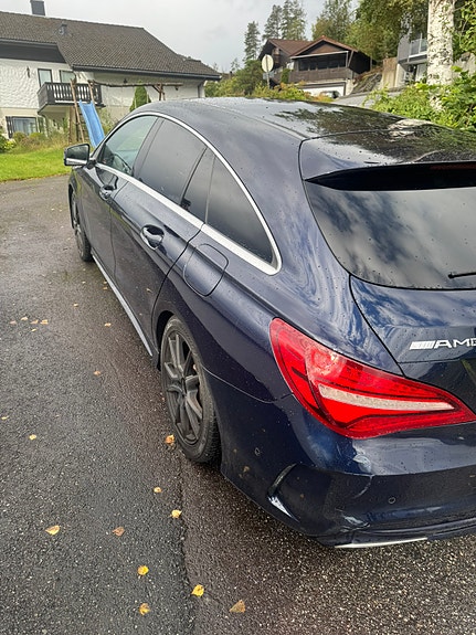 Mercedes-Benz CLA220 5 of 28