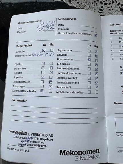 Mercedes-Benz CLA220 26 of 28