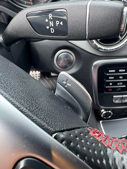 Mercedes-Benz CLA220 15 of 28