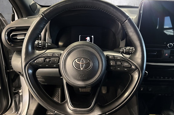 Toyota Yaris Cross 13 of 23