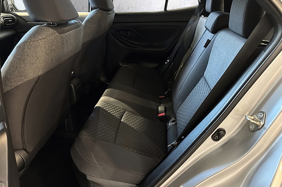 Toyota Yaris Cross 20 of 23