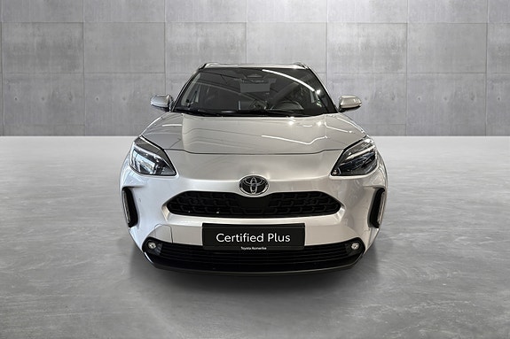 Toyota Yaris Cross 8 of 23