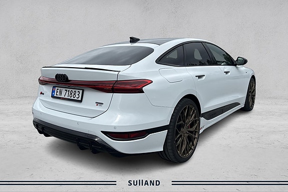 Audi A6 e-tron 7 of 30