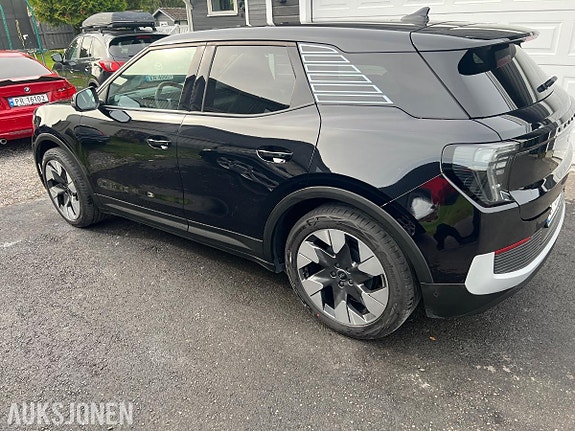 Ford Explorer 8 of 15