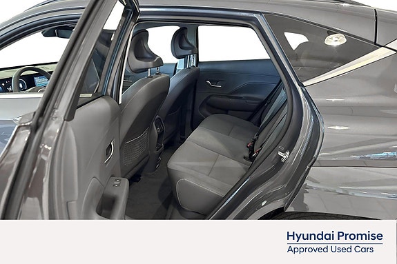 Hyundai Kona 9 of 26