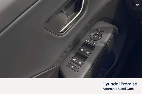 Hyundai Kona 19 of 26
