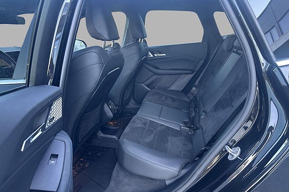 BMW 225e 17 of 30
