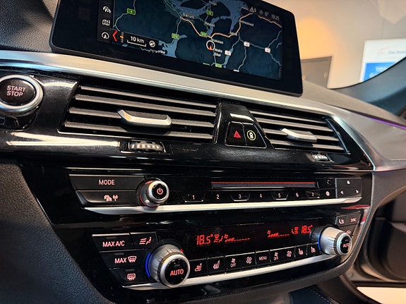 BMW 530e 29 of 30