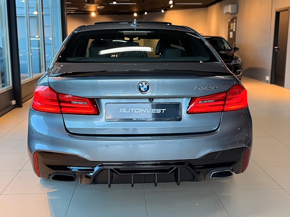 BMW 530e 9 of 30