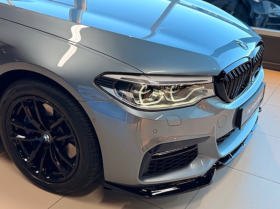 BMW 530e 12 of 30