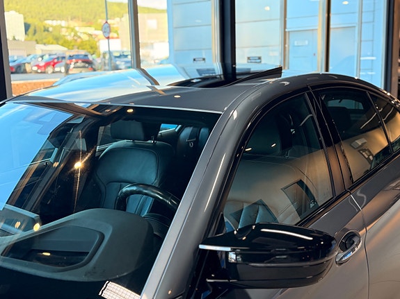 BMW 530e 2 of 30