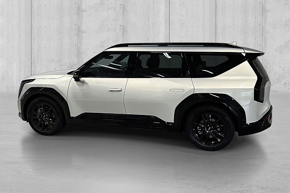 Kia EV9 5 of 21
