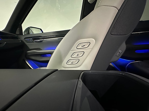 Kia EV9 18 of 21