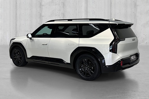 Kia EV9 6 of 21