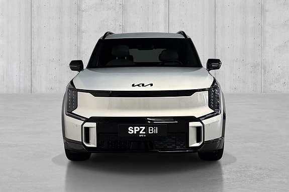 Kia EV9 3 of 21
