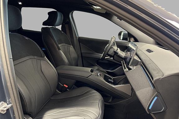 BMW iX3 15 of 20