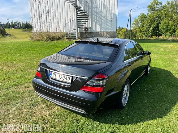 Mercedes-Benz S-Klasse 6 of 30