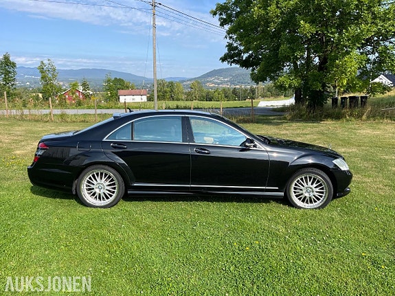 Mercedes-Benz S-Klasse 8 of 30