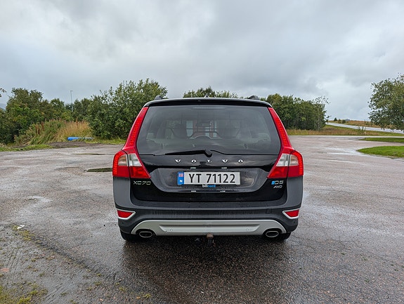 Volvo XC70 5 of 12