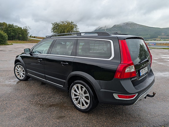 Volvo XC70 6 of 12