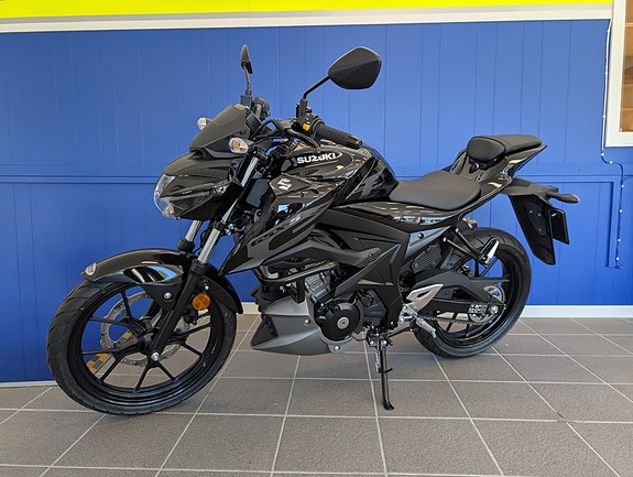 Suzuki GSX-S 125 3 of 17