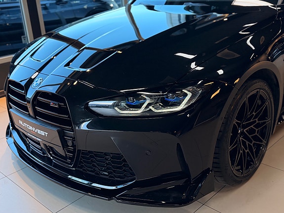 BMW M3 2 of 30
