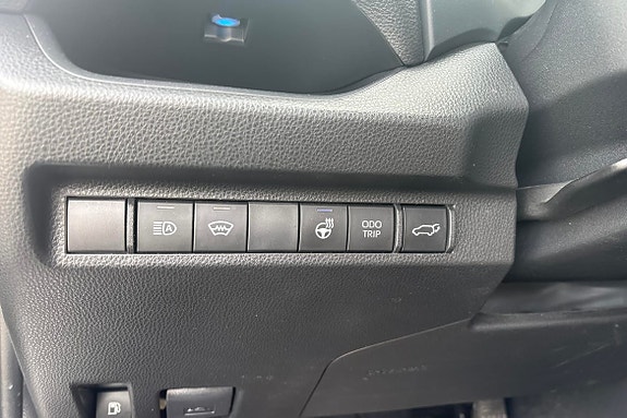 Toyota RAV4 10 of 11