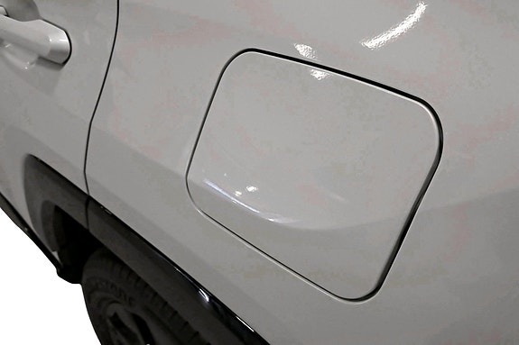 Toyota RAV4 20 of 30