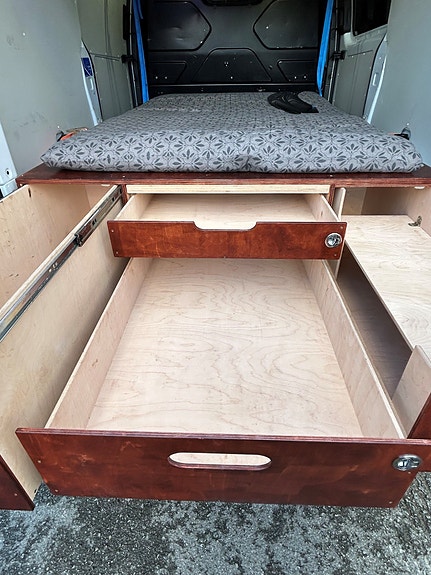 Ford Transit Custom 13 of 22