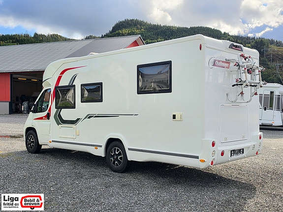 Challenger 398 XLB SPECIAL EDITION / 150 Hk Automat / Solcelle / Stekeovn 6 of 29