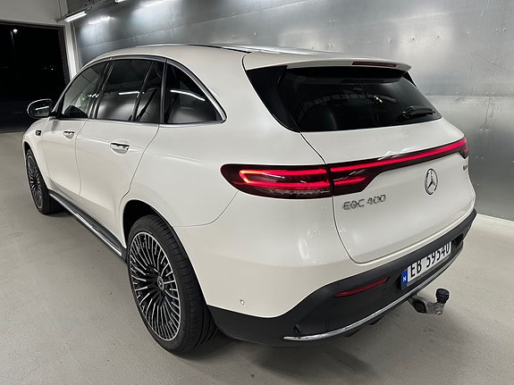 Mercedes-Benz EQC400 7 of 17