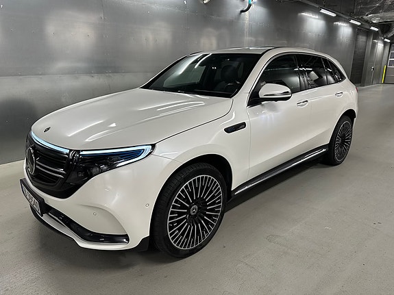Mercedes-Benz EQC400 3 of 17