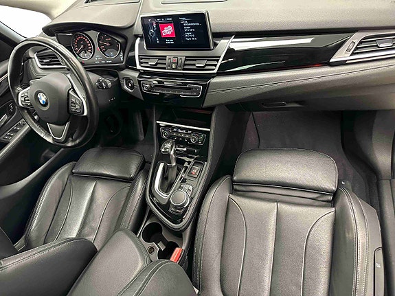 BMW 225xe 22 of 30