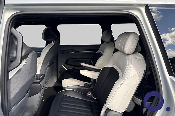Kia EV9 11 of 29