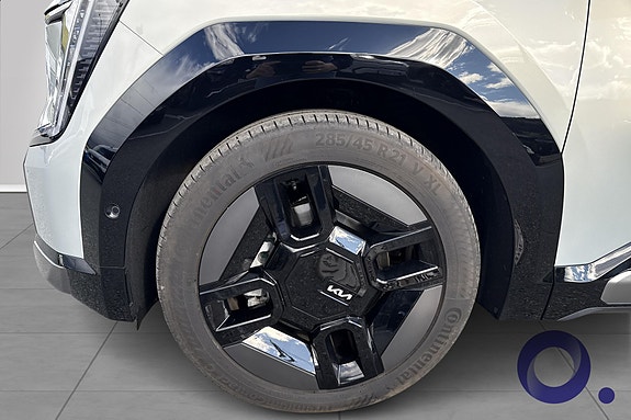 Kia EV9 10 of 29