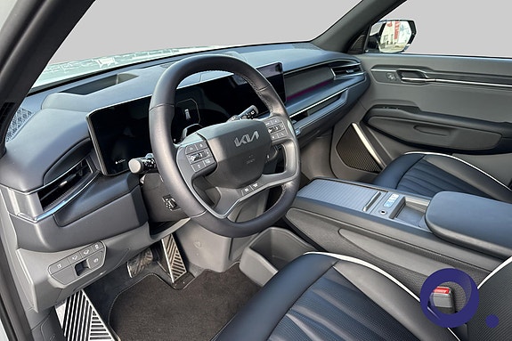 Kia EV9 13 of 29