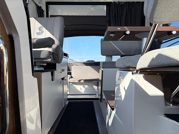 Beneteau Antares 9, 2018mod, Suzuki 350, selges 11 of 19