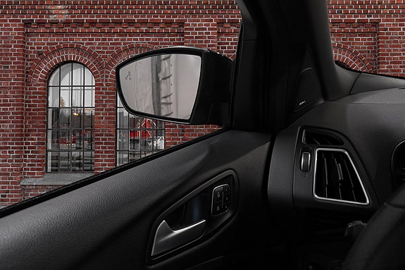 Ford Kuga 22 of 29