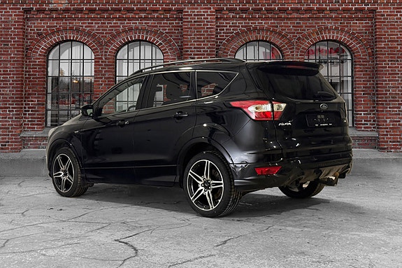 Ford Kuga 12 of 29